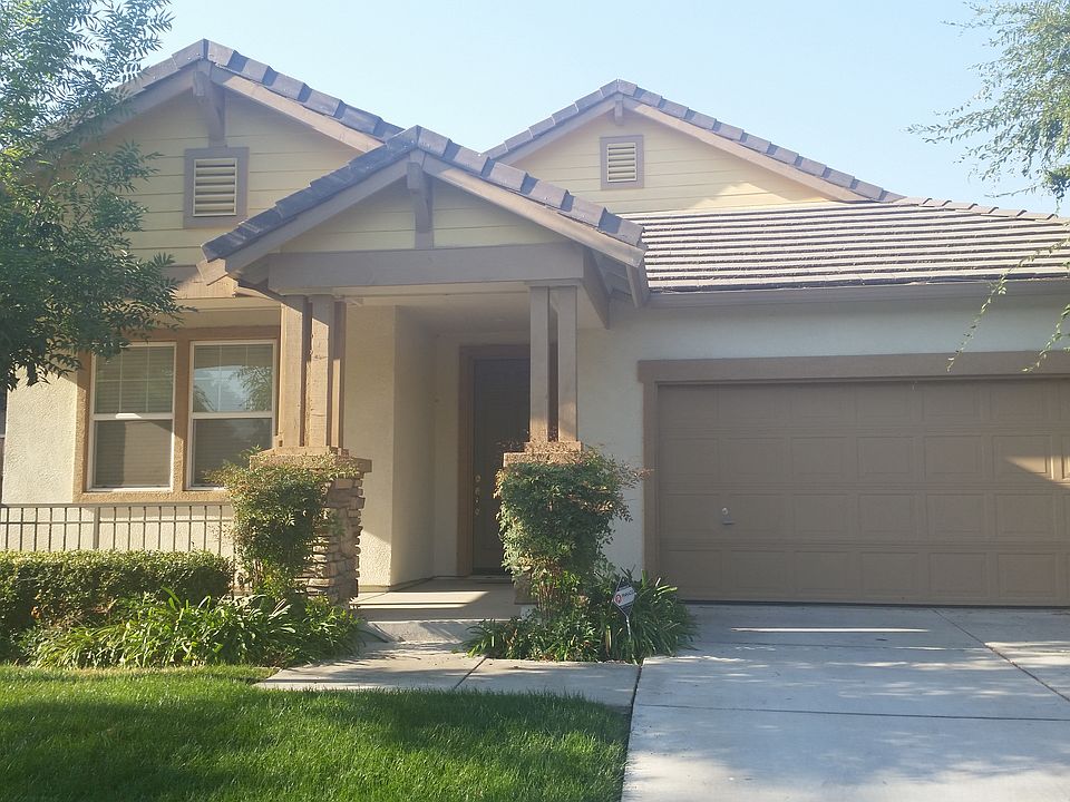 1st image of 585 Watercourse Ln