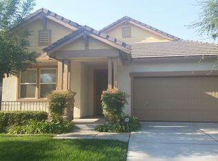 585 Watercourse Ln, West Sacramento, CA