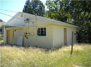 2nd image of 2004 Rawlings St