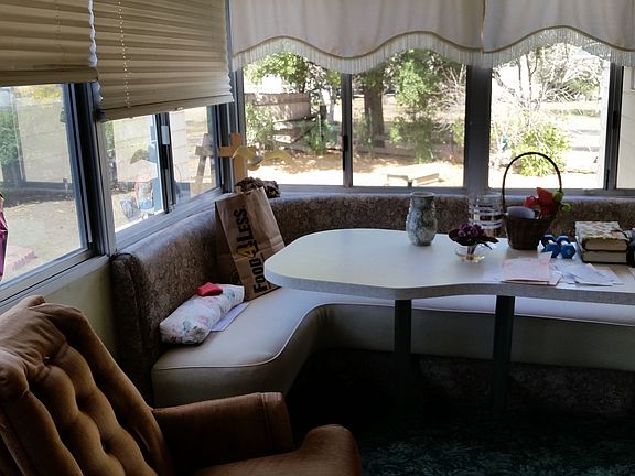 Extra dining in sun room