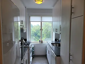 Rented by essential NEW YORK Real Estate