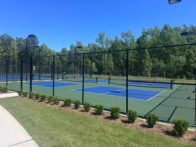 19 Manor Way — Photo 18