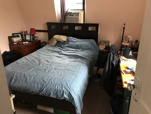 Rented by Roz Khan, LREB | media 16