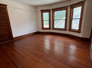 1126 Grant Ave #2, Waterloo, IA 50702