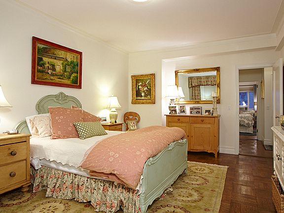 2nd image of 25 Central Park W APT 2R