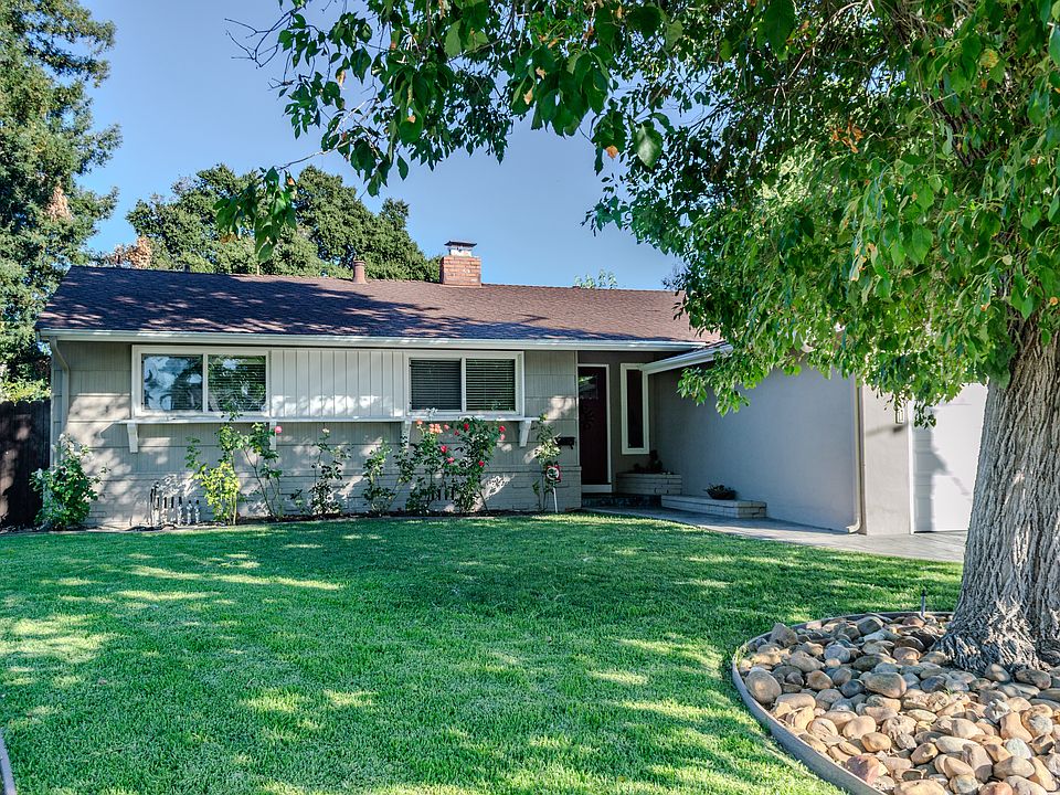 1st image of 781 Duke Cir
