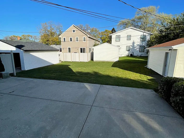 4148 S Herman St — Photo 17