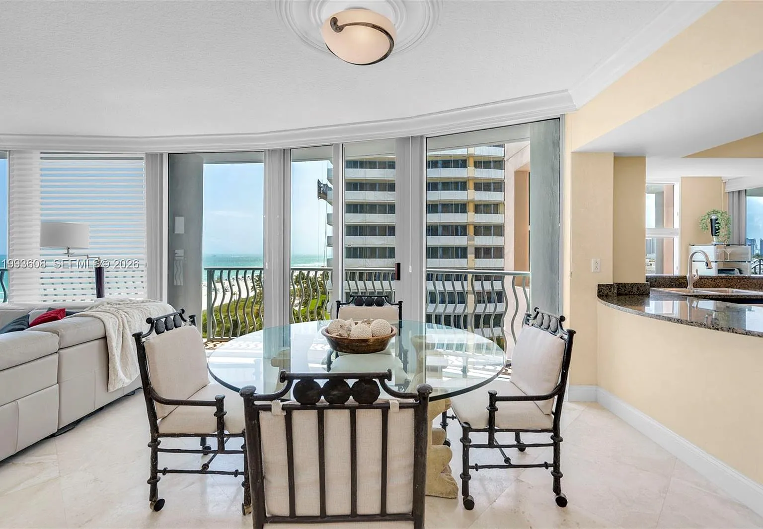 1500 Ocean Drive — Photo 3