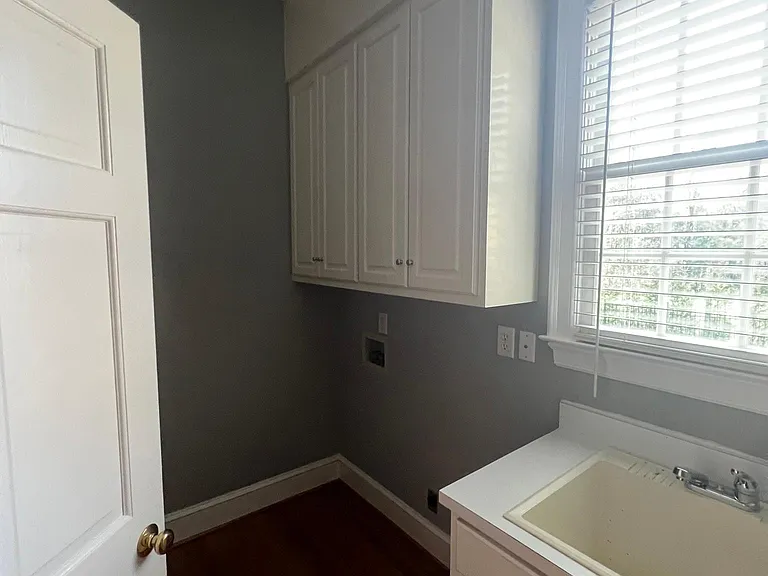 6910 Cedar Cove Ct — Photo 14