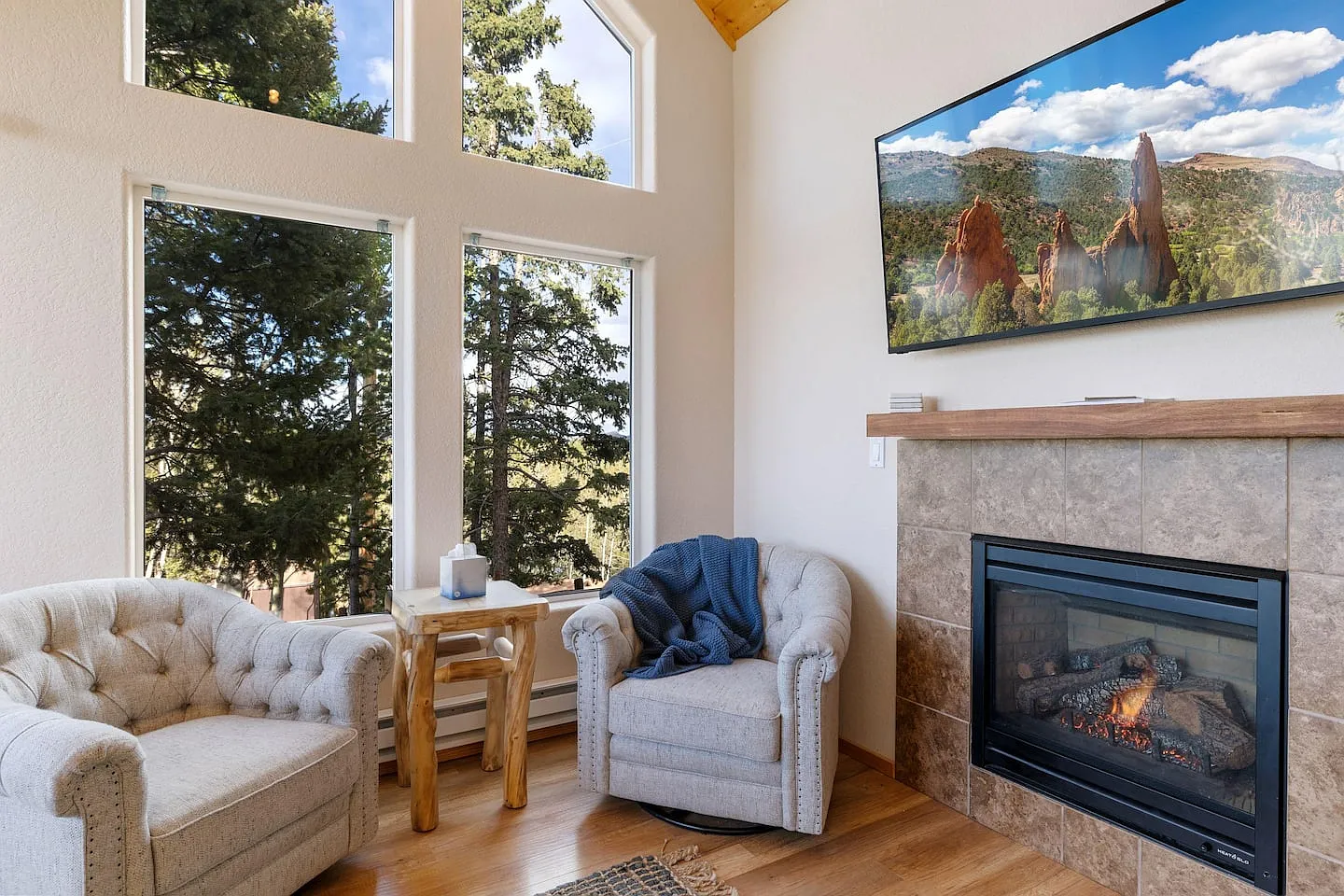 4 bed, $3,300 — Photo 2