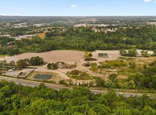 5000 Warner Rd, Cleveland, OH 44125