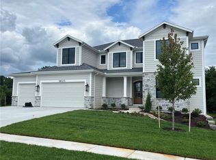 18025 Cody St, Overland Park, KS 66013