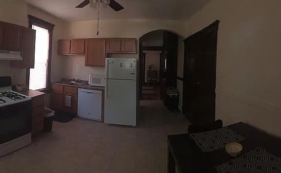 5th image of 4225 Botanical Ave