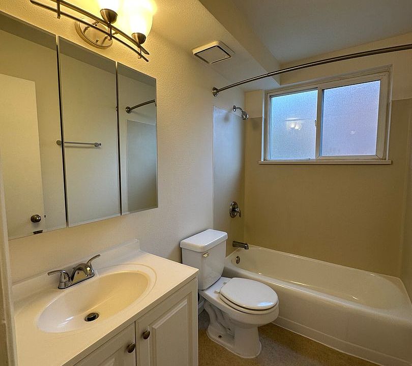 Jem Wey 915 Queen Anne Ave N Seattle WA Zillow