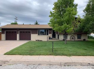 600 W Crane St, Norton, KS 67654