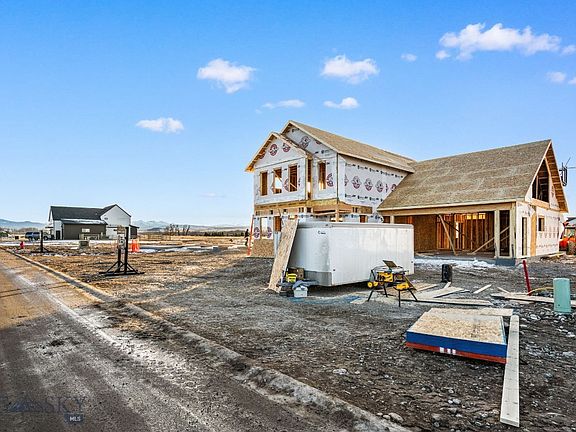 5th image of 8 Crossbill Rd