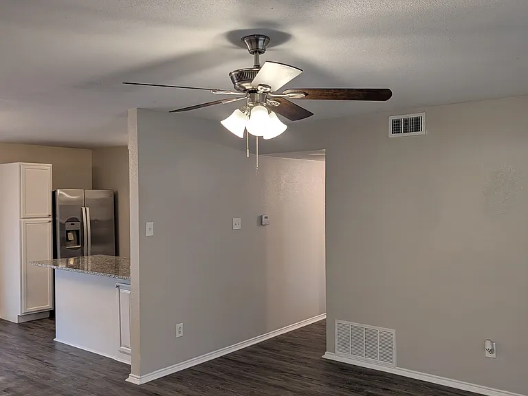 118 Westridge Dr — Photo 9