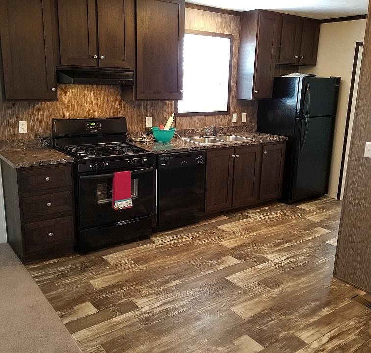 1st image of 2425 S 15th St Lot 53