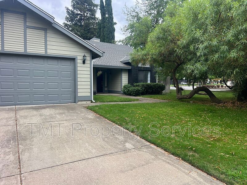 1st image of 7761 Robert Way