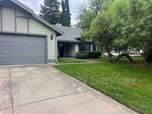 7761 Robert Way Photo 1
