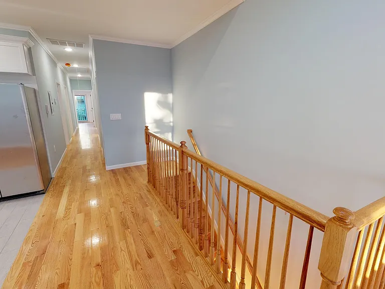 216 Terrace Ave #2 — Photo 14