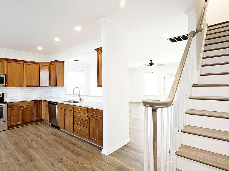 1721 Albemarle Pippin Ct — Photo 5