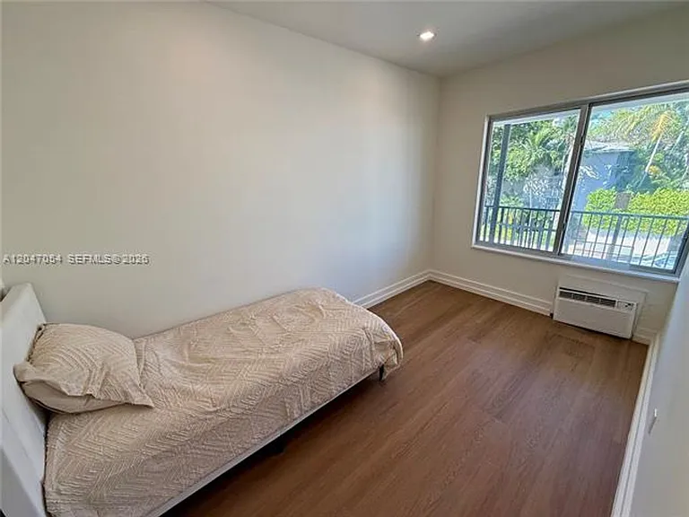 1535 West Ave #CU-4 — Photo 24