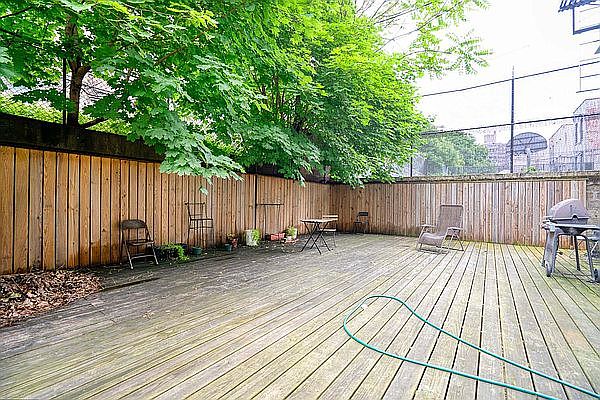 1st image of 1067 Carroll St #3