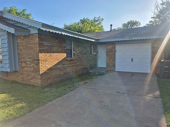 2nd image of 905 Shalimar Dr