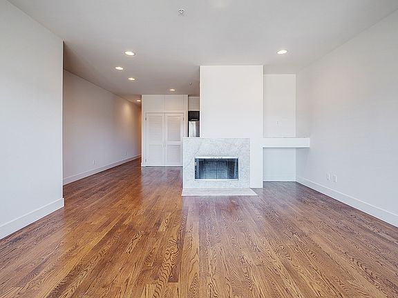 5th image of 2140 Hyde St #201
