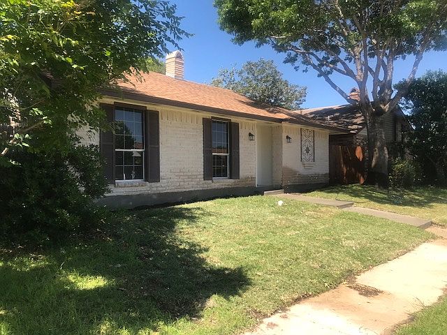 1st image of 656 Fern Meadow Dr