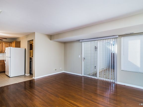 4th image of 1615 Linden Park Ln