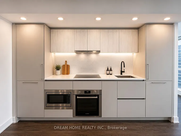 609 Sherbourne St #806 — Photo 2