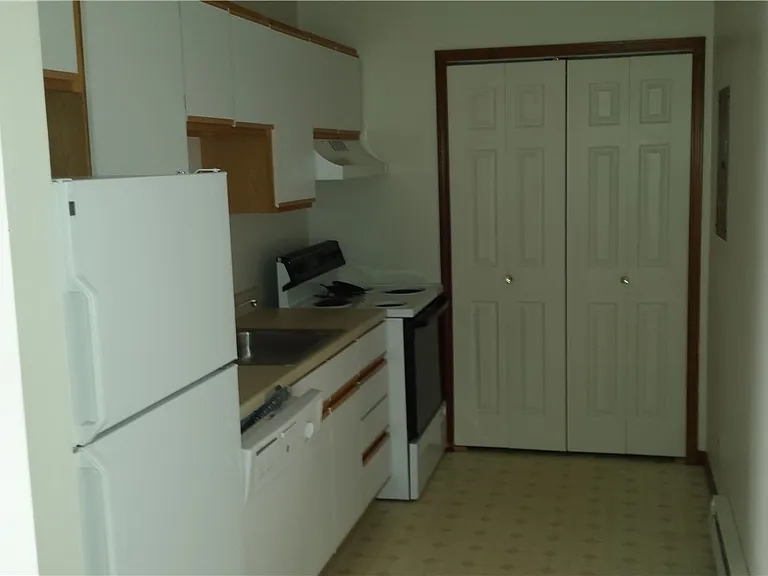 105A Fairways Dr #105-A — Photo 4