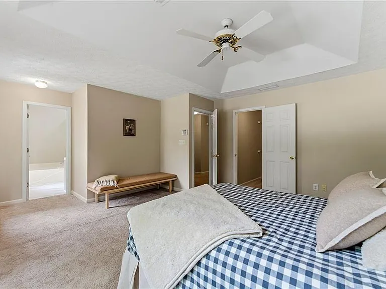 4295 Cabretta Dr SE — Photo 5