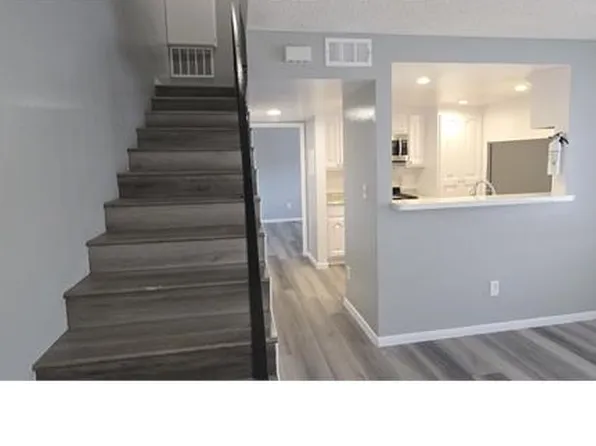 2315 W 54th St APT 1, Los Angeles, CA 90043