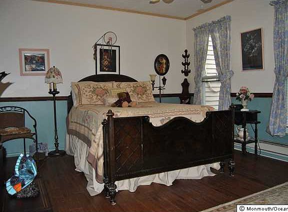 3rd image of 22 Carnation Drive #A
