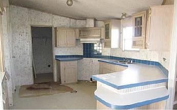 3rd image of 2800 County Road 213