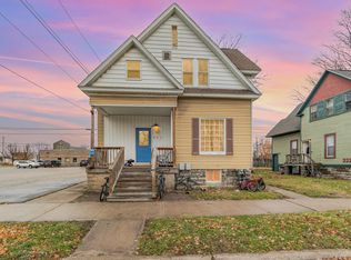 411 10th St, Bay City, MI 48708