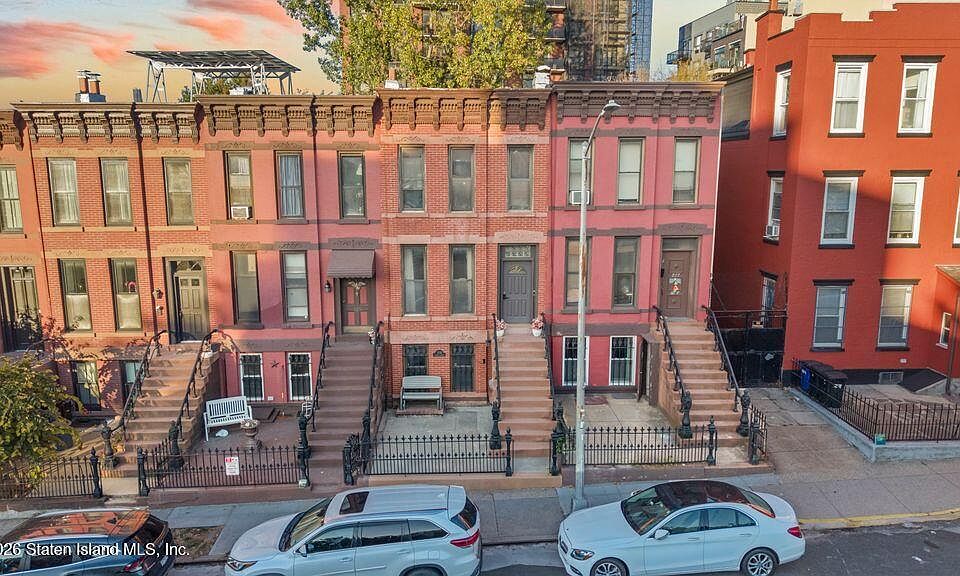 1st image of 225A Prospect Ave