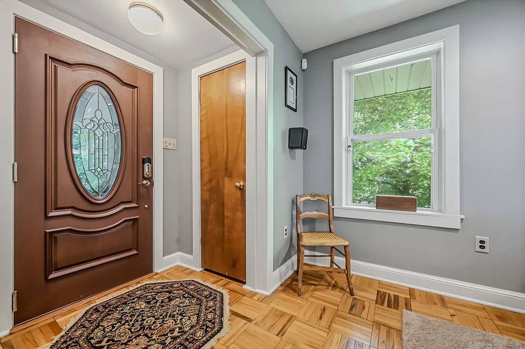 2 bed, 2.0 bath, 1724 sqft, $2,600 — Photo 2
