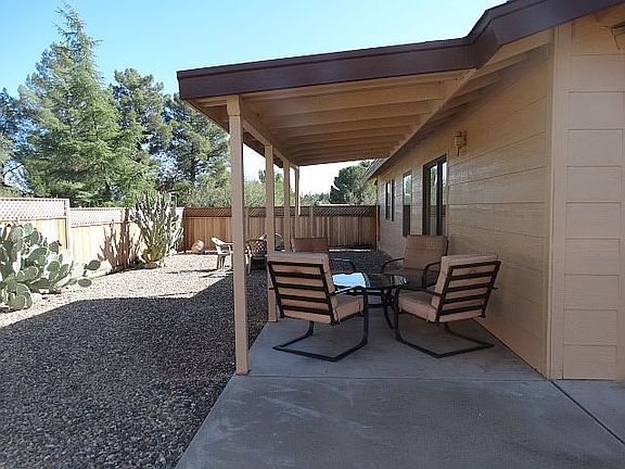 4th image of 90 E Rancho Vista Way