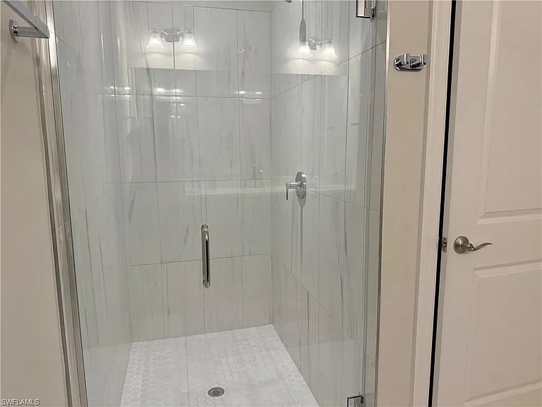 9179 Cayman Dr — Photo 21