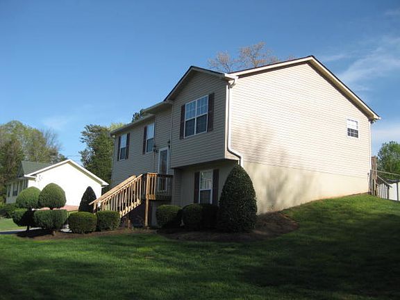 4th image of 7627 Sevierville Pike