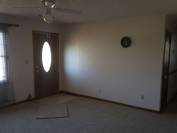 4th image of 2750 N Diana Dr