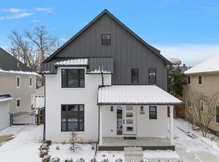 1961 Henrietta St, Birmingham, MI