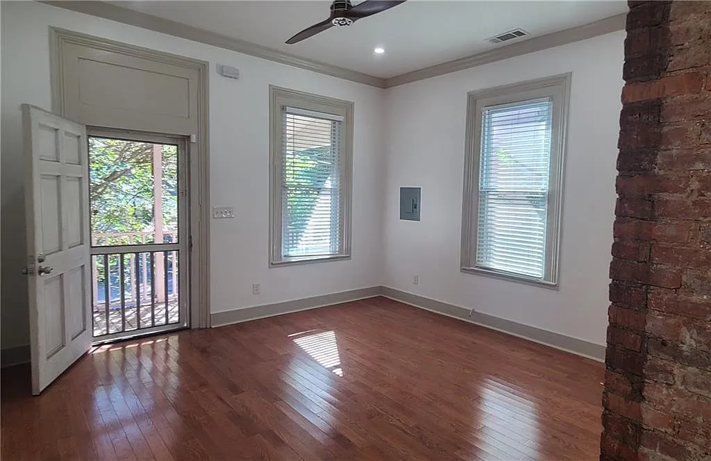1 bed, 1.0 bath, 700 sqft, $1,695 — Photo 3