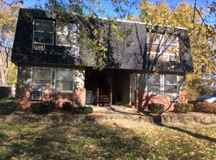 319 E State St APT 4, Tremont, IL 61568