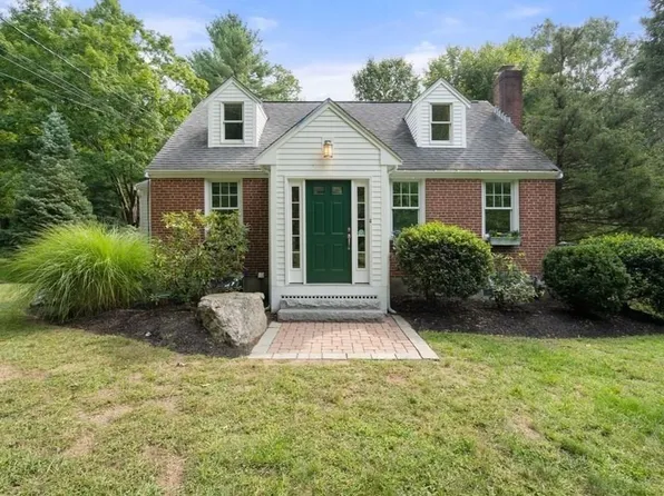 206 Horse Pond Rd, Sudbury, MA 01776
