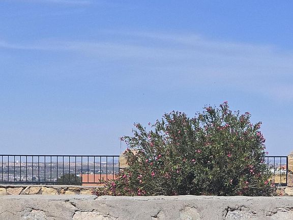 3rd image of 520 Tepic Dr